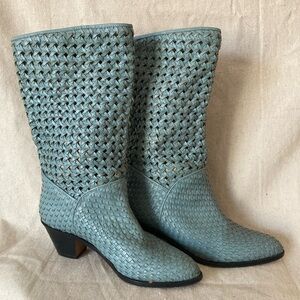 Vintage Julianelli Woven Leather Boots Women’s size  5.5
